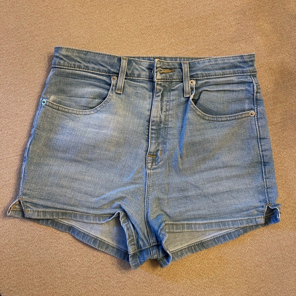 BDG HIGH RISE DENIM SHORTS